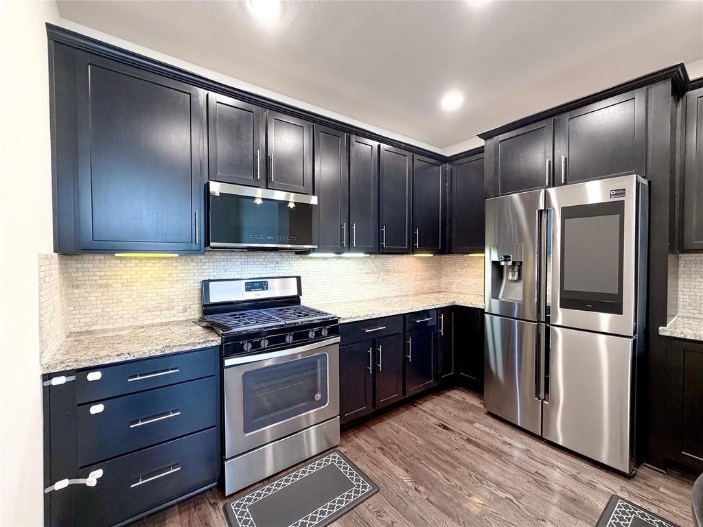 1803 Crestdale Drive - Photo 17
