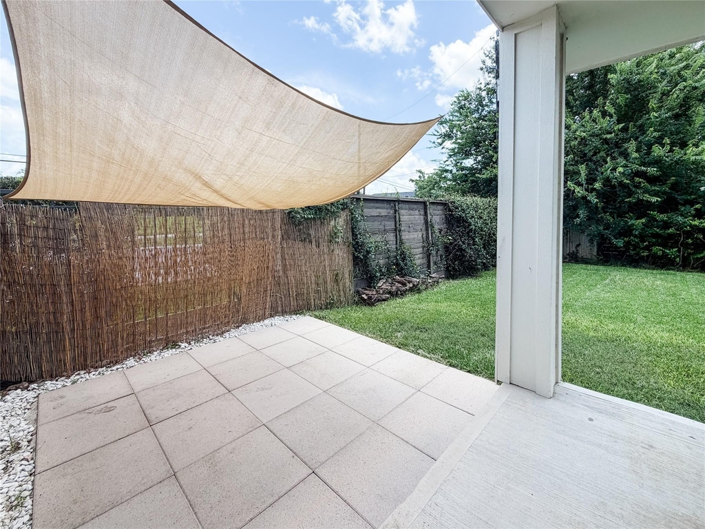 1803 Crestdale Drive - Photo 31