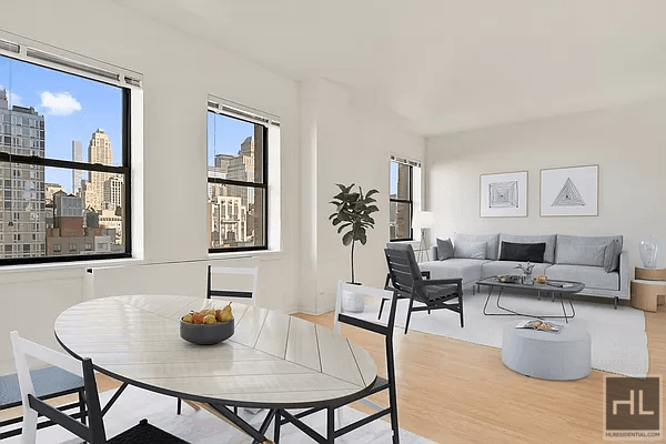 West 34th Street - Photo 2