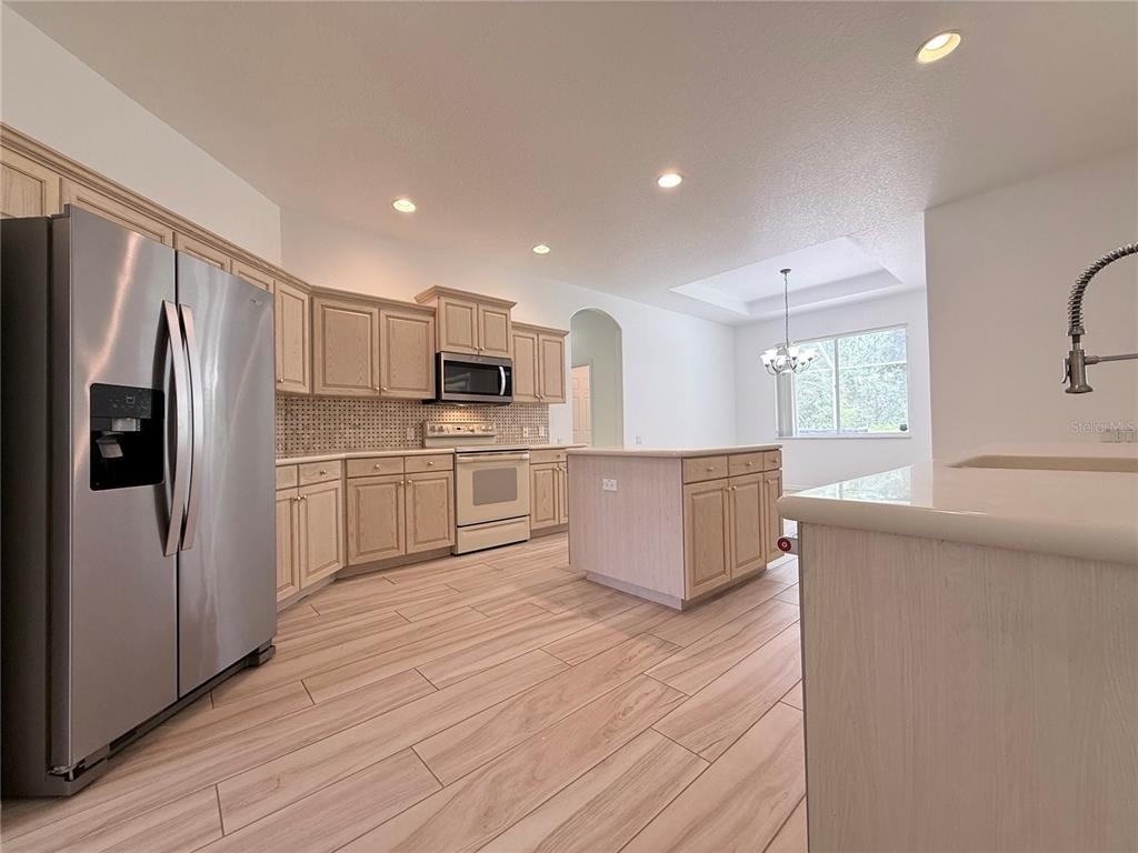4690 W Tomahawk Drive - Photo 11
