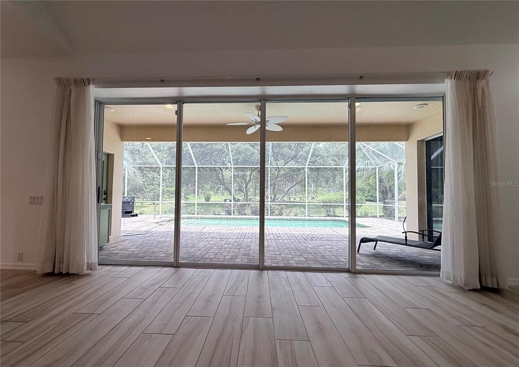 4690 W Tomahawk Drive - Photo 4