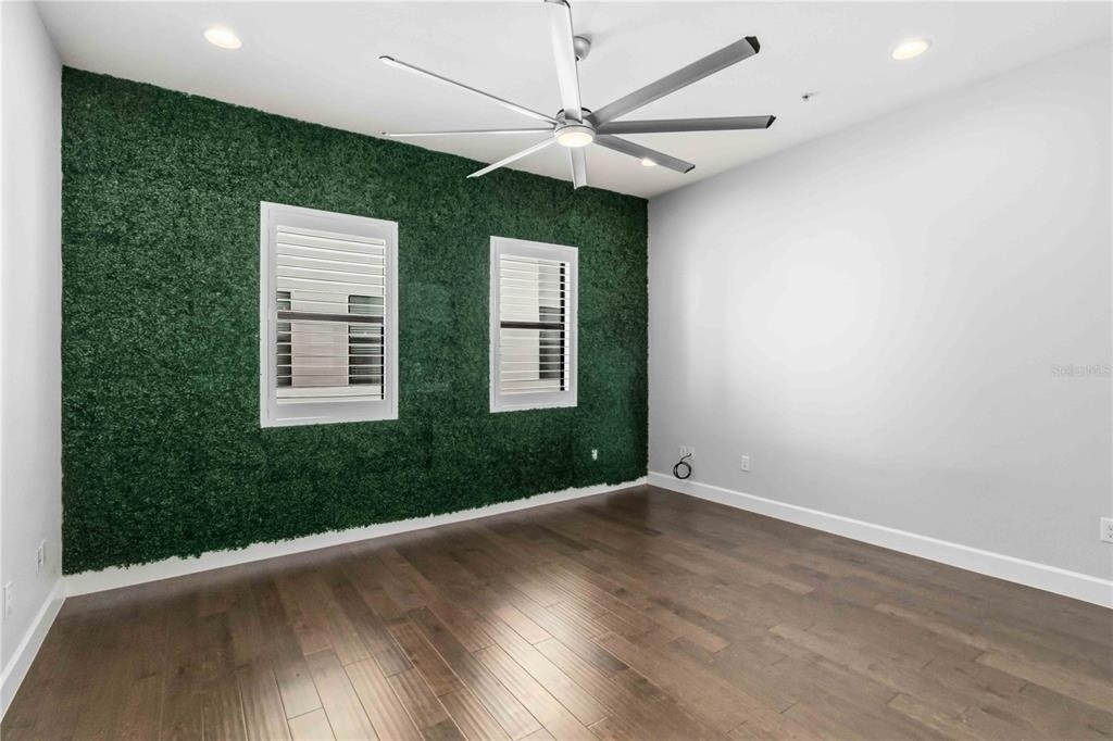 1332 W Gray Street - Photo 4