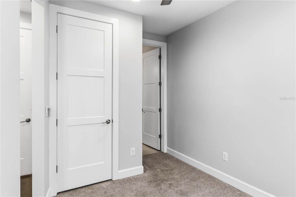 1332 W Gray Street - Photo 22