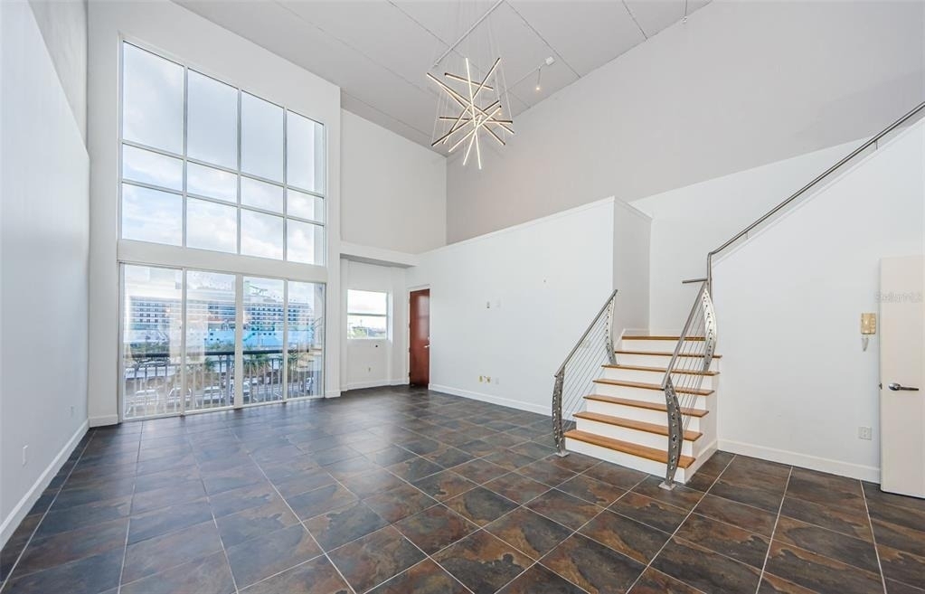 1002 Channelside Drive - Photo 3