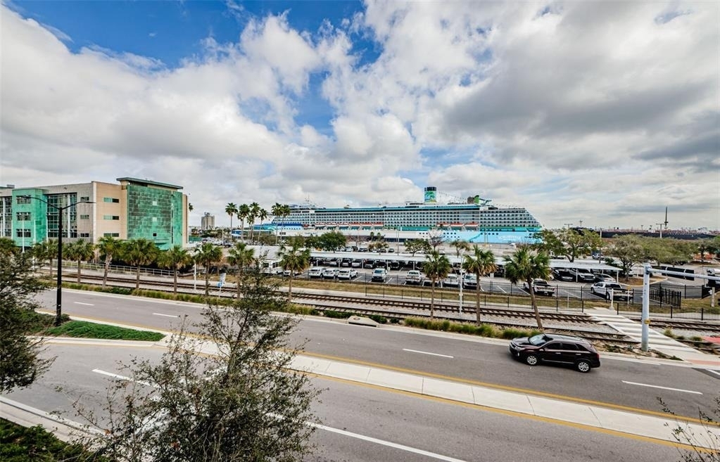 1002 Channelside Drive - Photo 32
