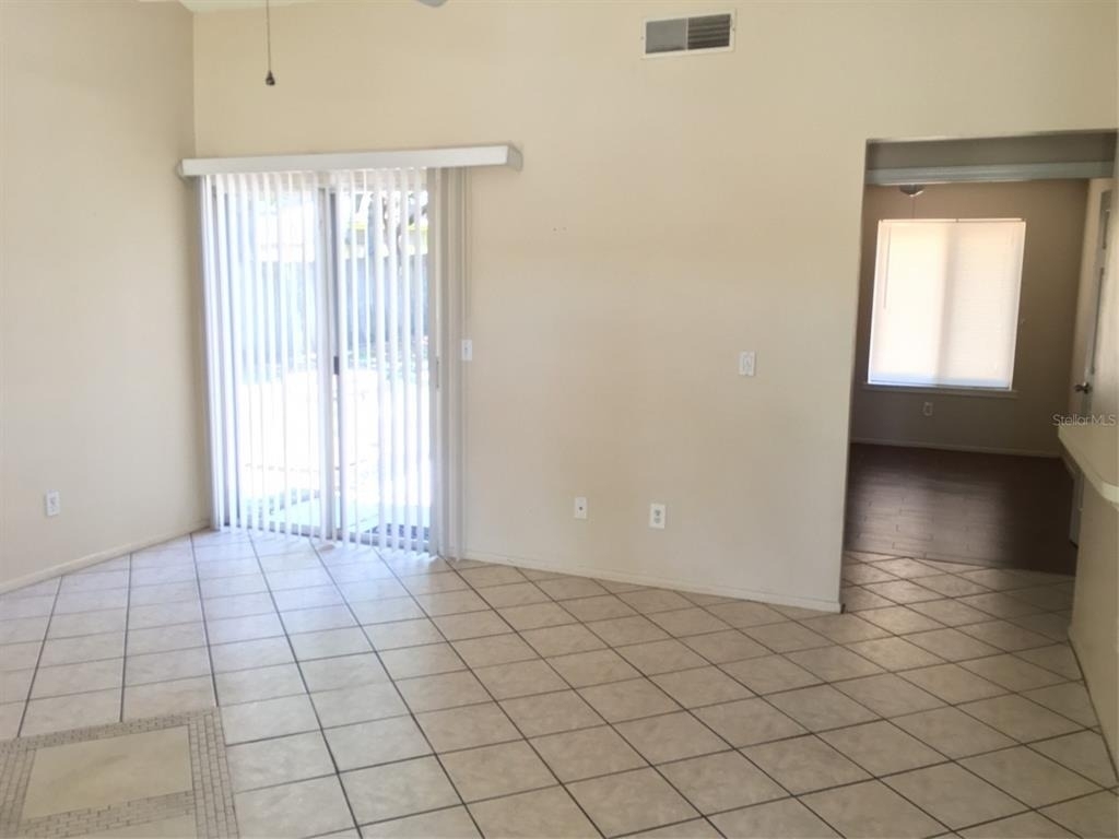 2747 Kavalier Drive - Photo 2