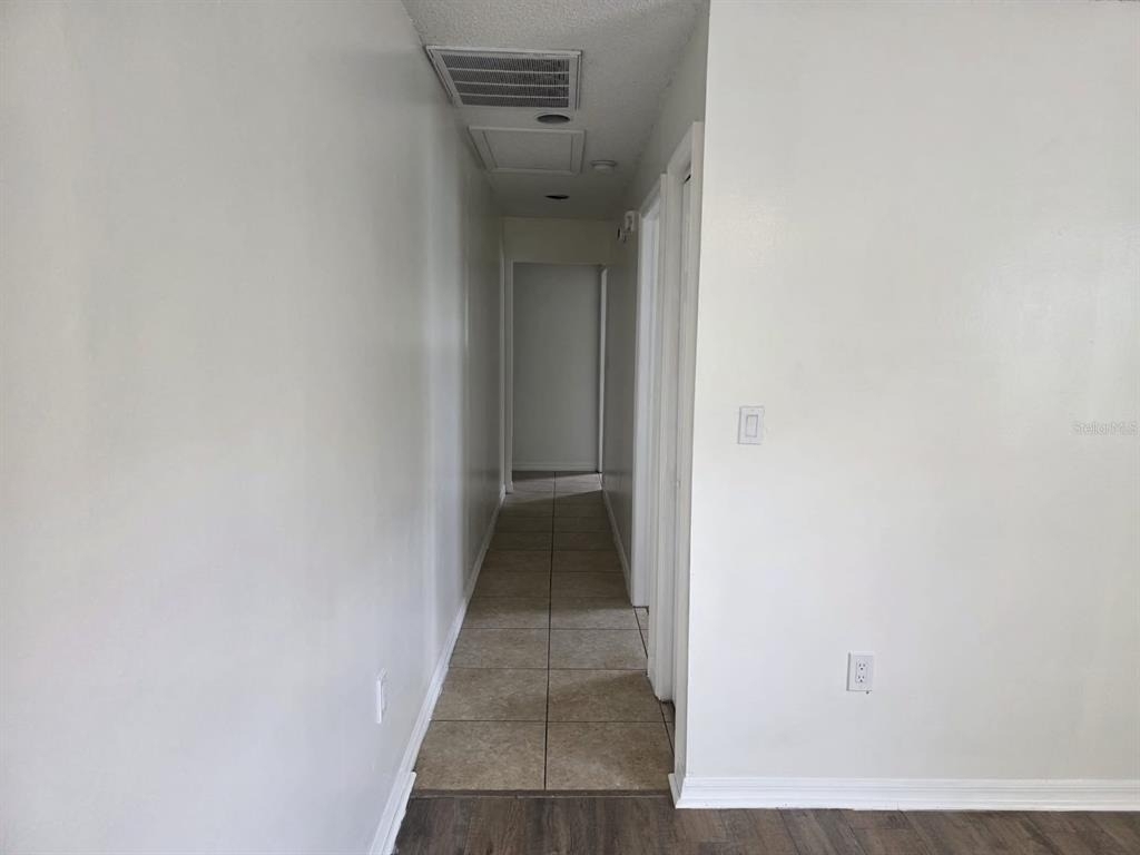619 Knowles Road - Photo 11