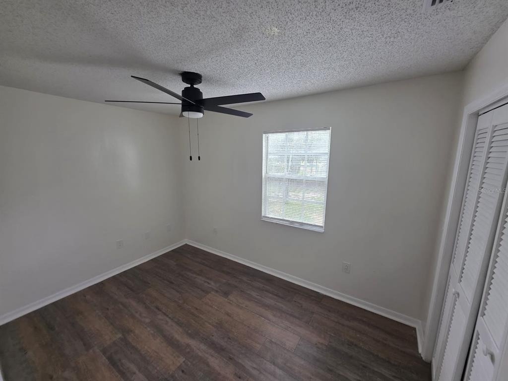 619 Knowles Road - Photo 10