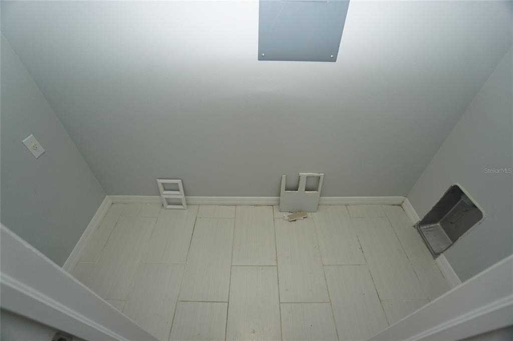 7001 Interbay Boulevard - Photo 4