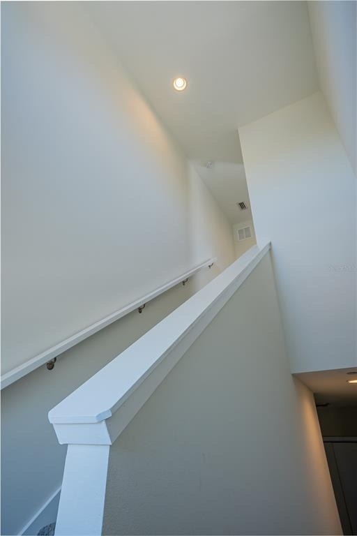 339 8th Street N - Photo 3