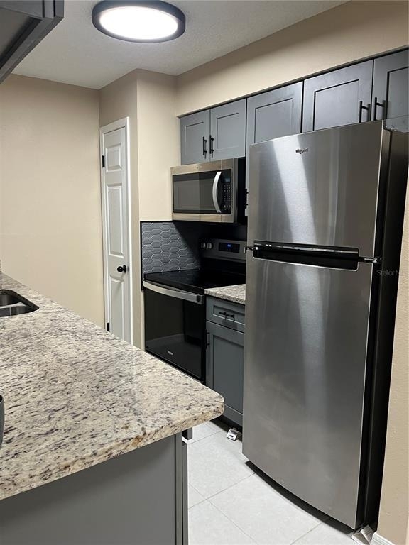 211 Thorn Tree Place - Photo 1