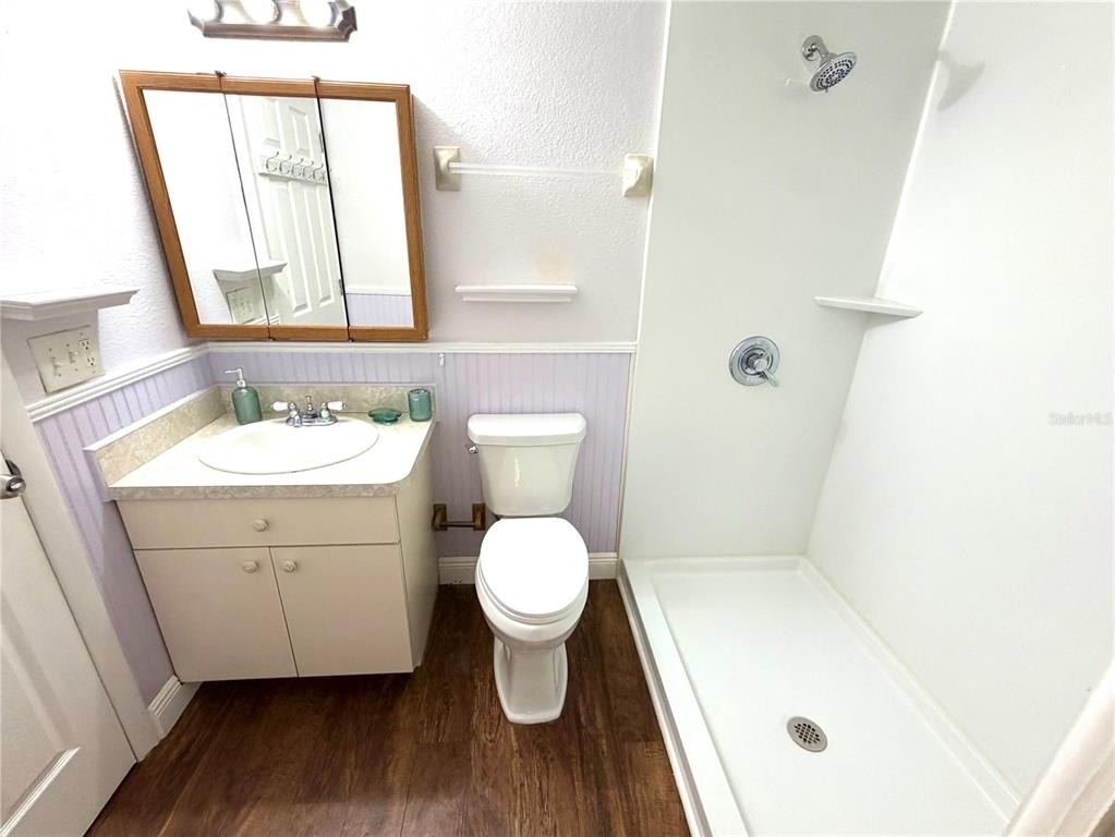 516 Northmoor Avenue N - Photo 9