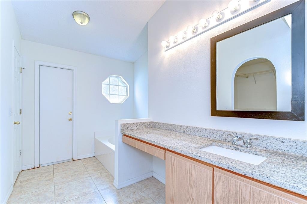 18303 Elmhurst Lane - Photo 33