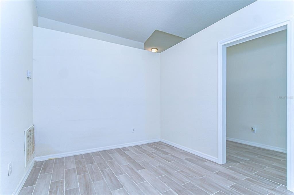 18303 Elmhurst Lane - Photo 7