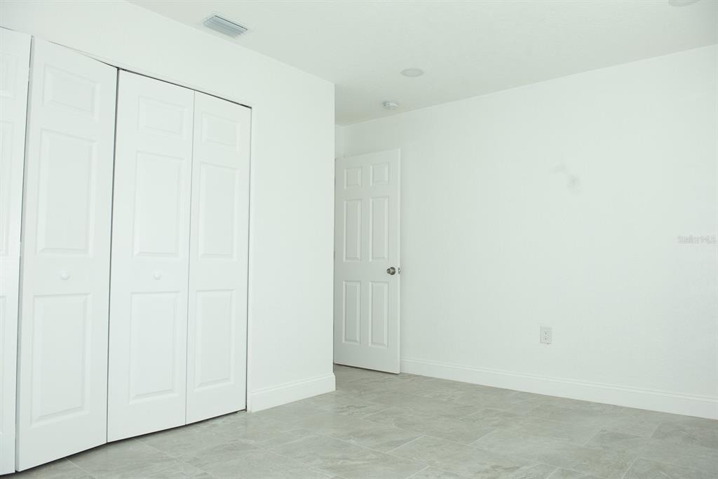 11889 93rd Avenue - Photo 8