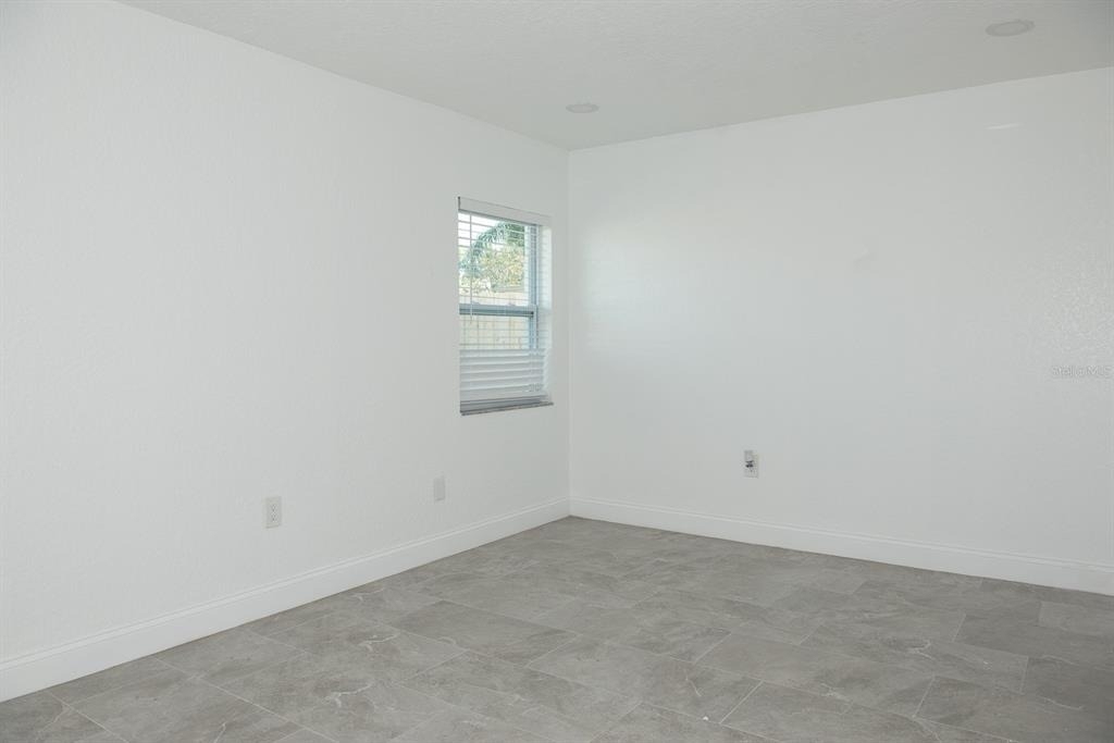 11889 93rd Avenue - Photo 7