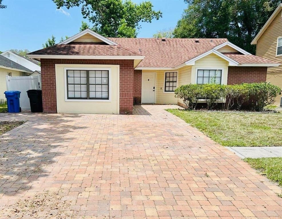 12718 Trowbridge Lane - Photo 0