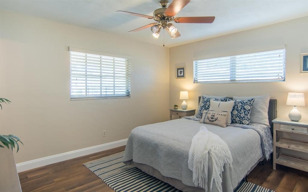 542 59th Way S - Photo 11