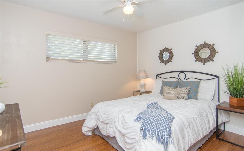542 59th Way S - Photo 9