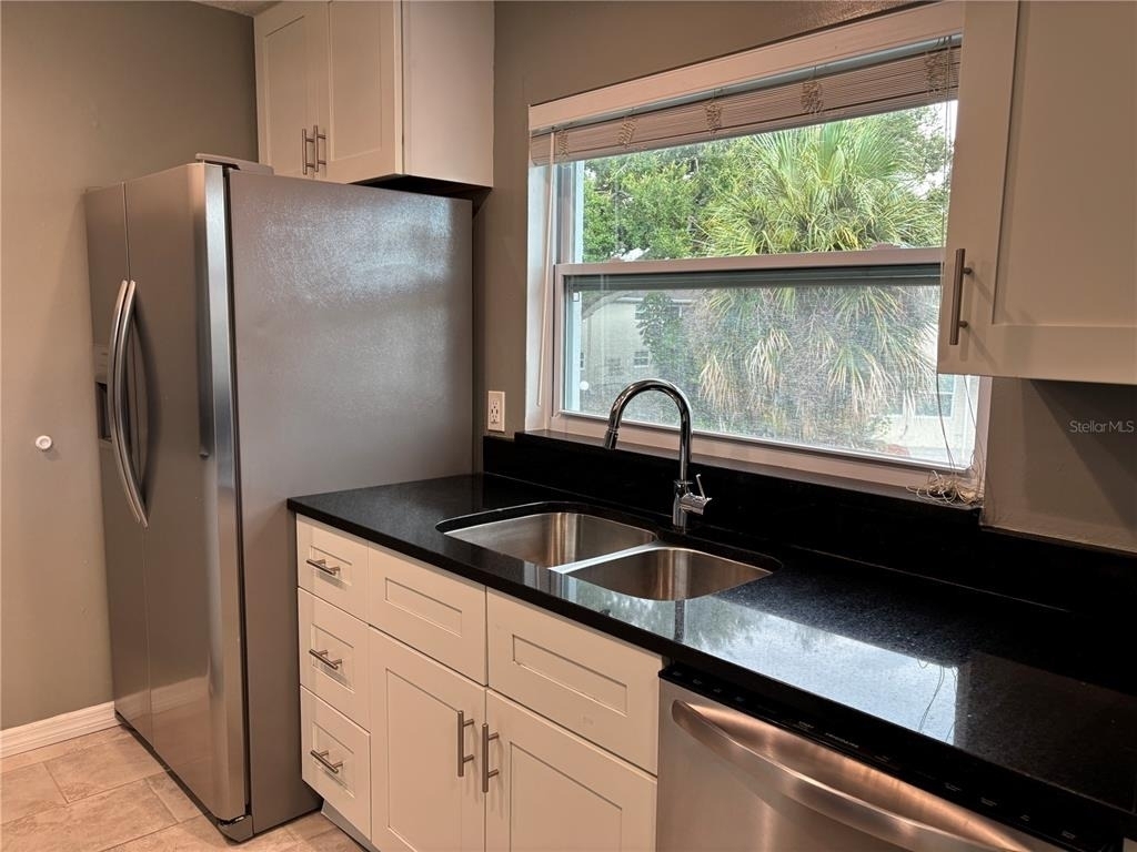 1241 Turner Street - Photo 5