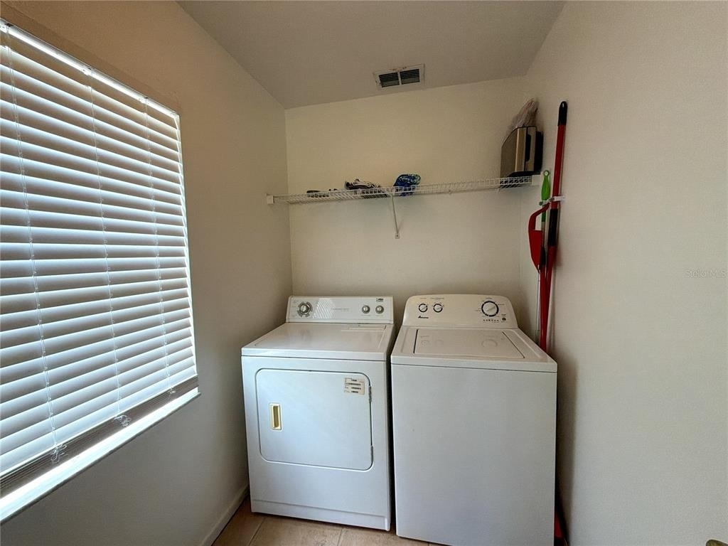 8127 Fan Palm Way - Photo 26