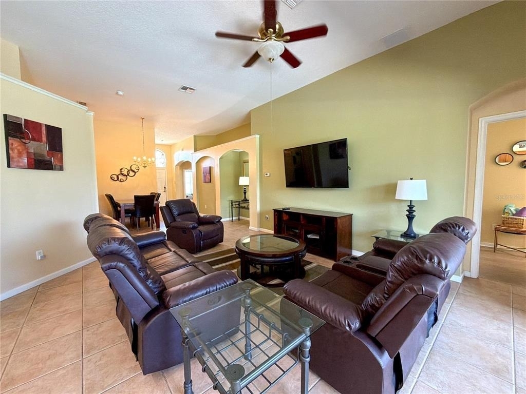 8127 Fan Palm Way - Photo 4