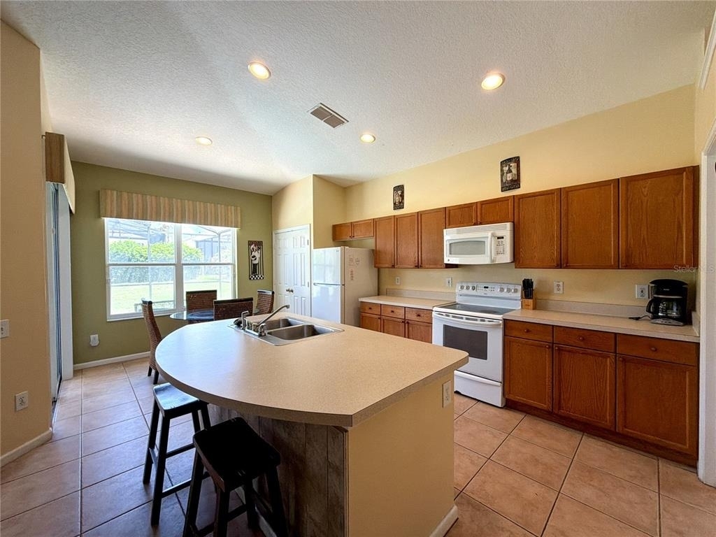 8127 Fan Palm Way - Photo 6