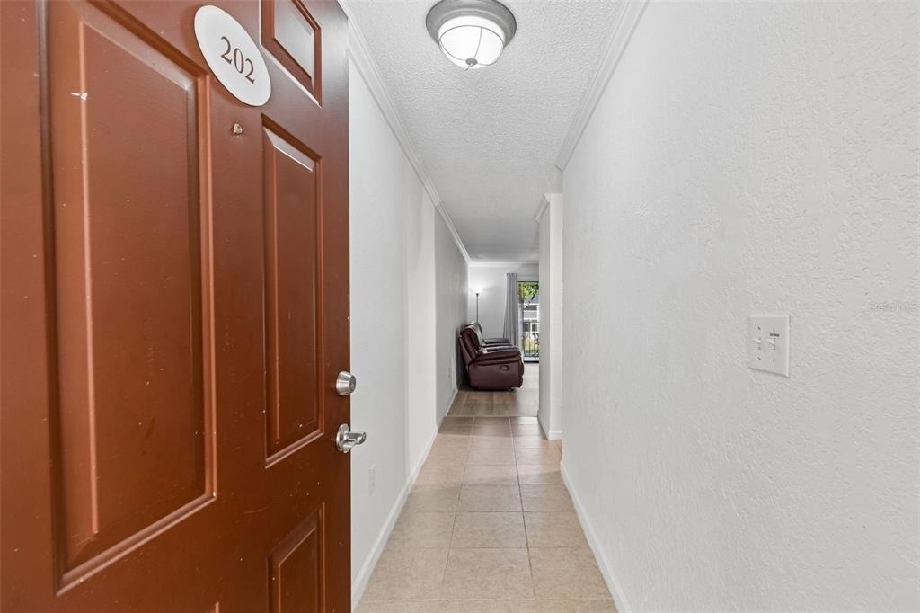 10100 Sailwinds Boulevard N - Photo 14