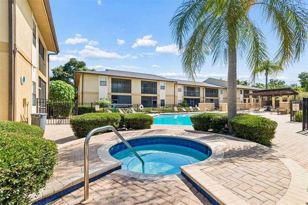 10100 Sailwinds Boulevard N - Photo 10