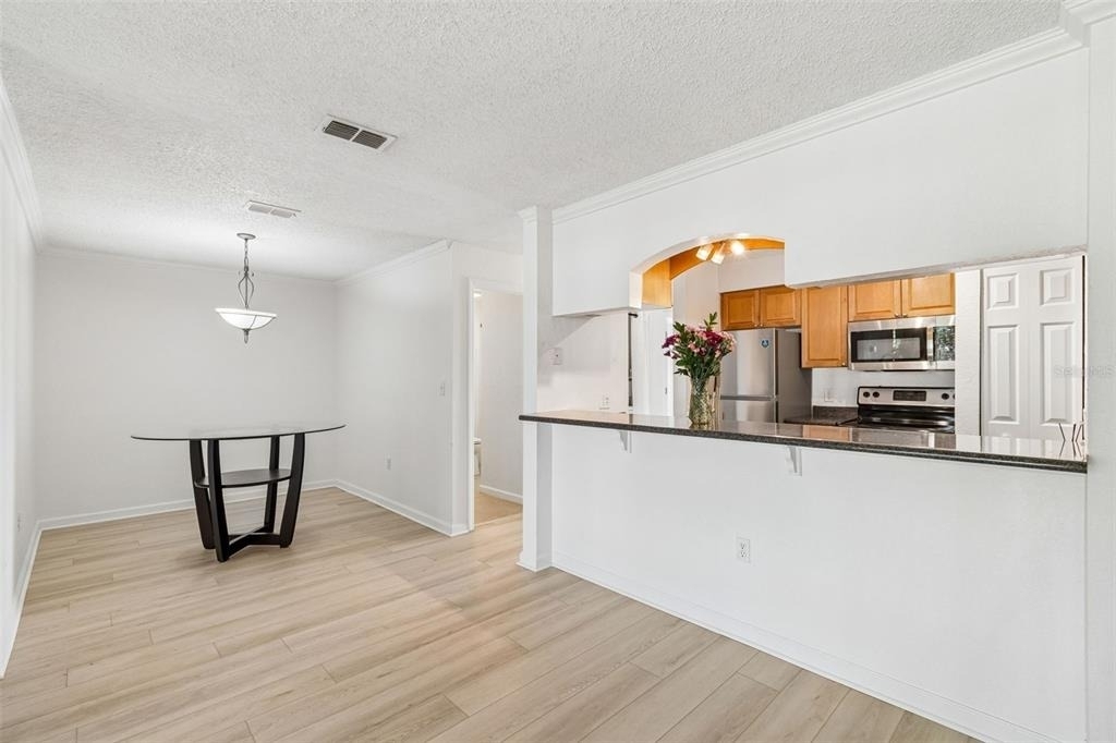 10100 Sailwinds Boulevard N - Photo 17