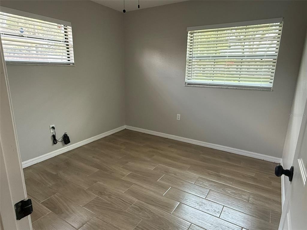 1008 N Bracewell Drive - Photo 11