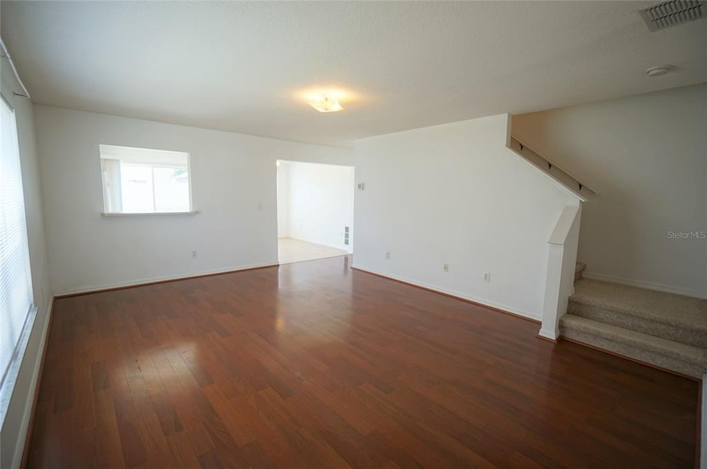 24606 Victoria Wood Court - Photo 4