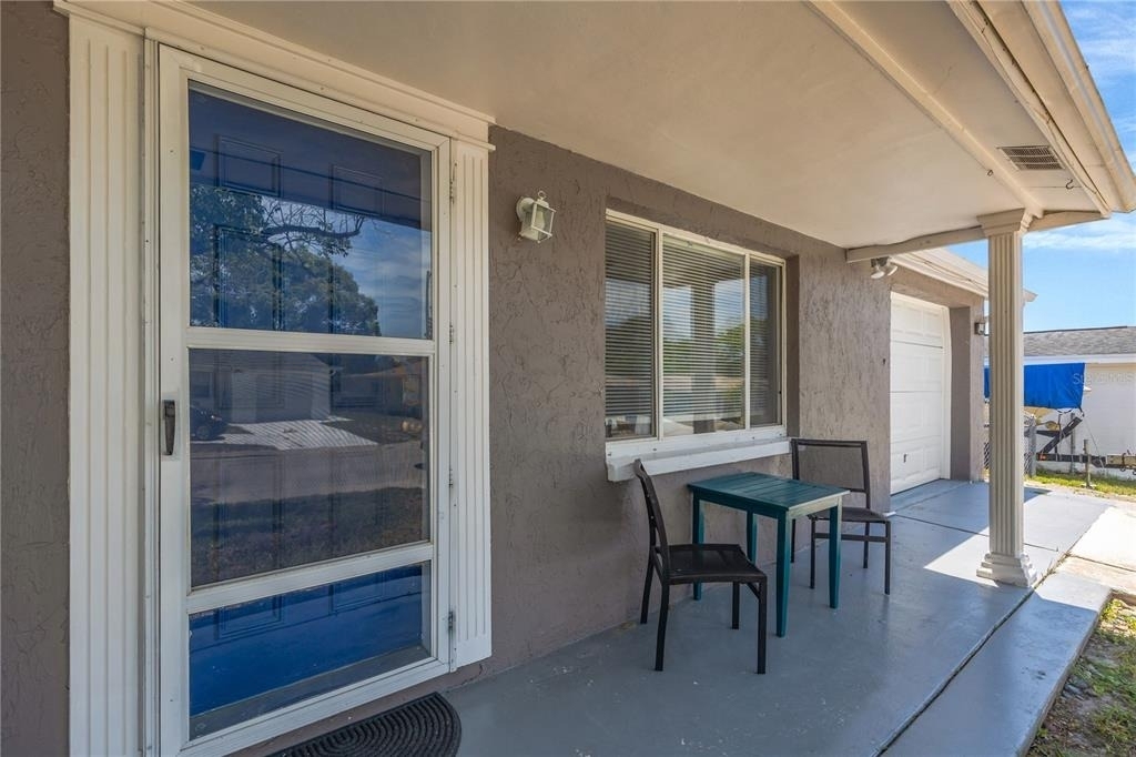 7804 Niagara Drive - Photo 2