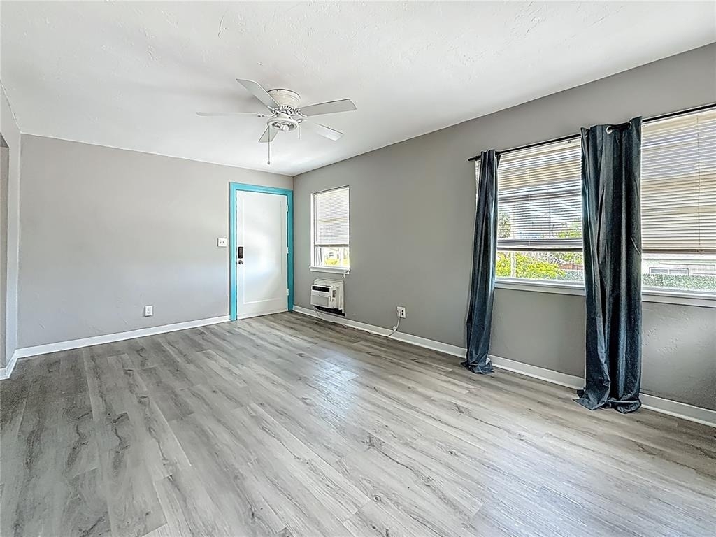 107 154th Avenue - Photo 4