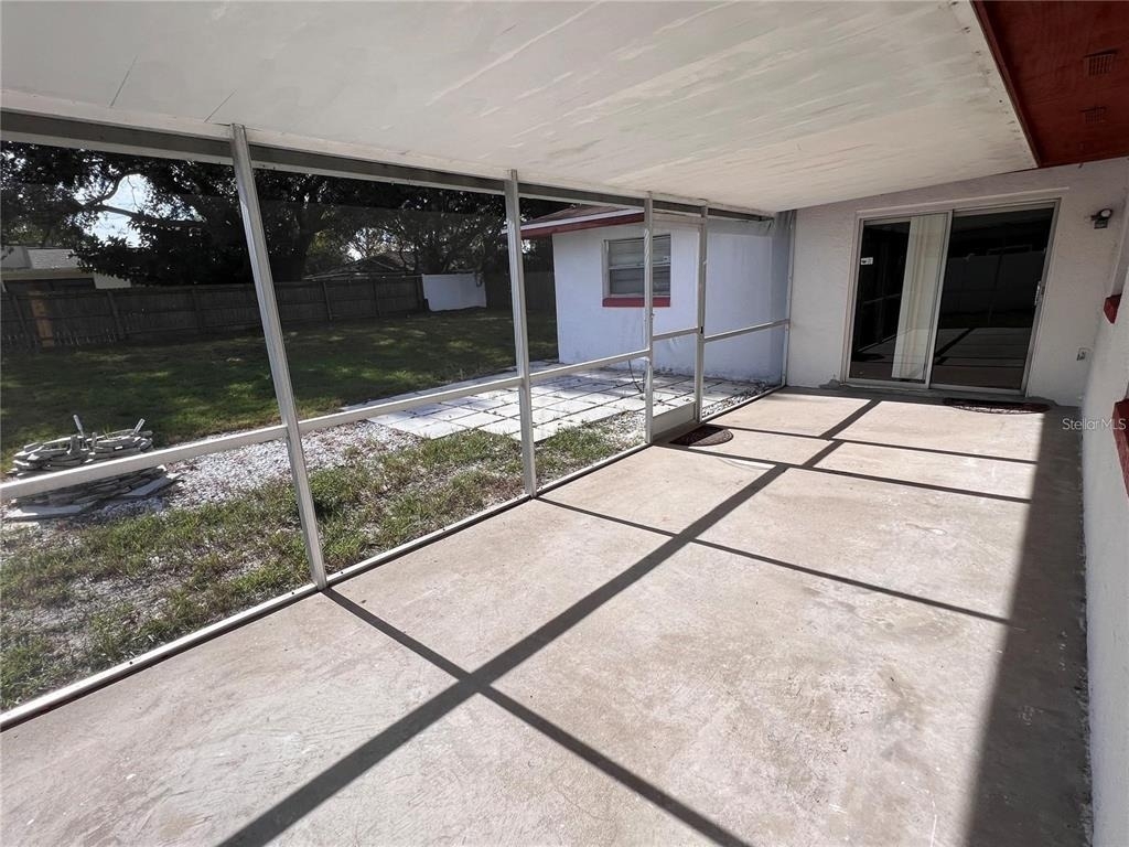 8242 Sandberry Boulevard - Photo 9
