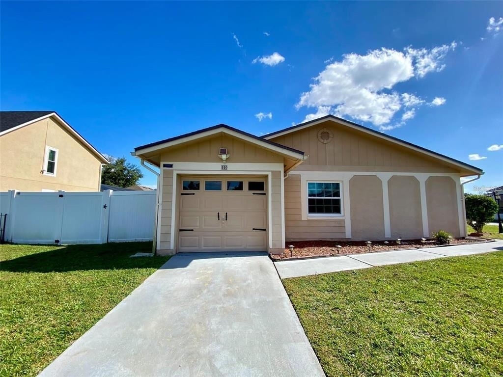 880 Nelson Drive - Photo 0