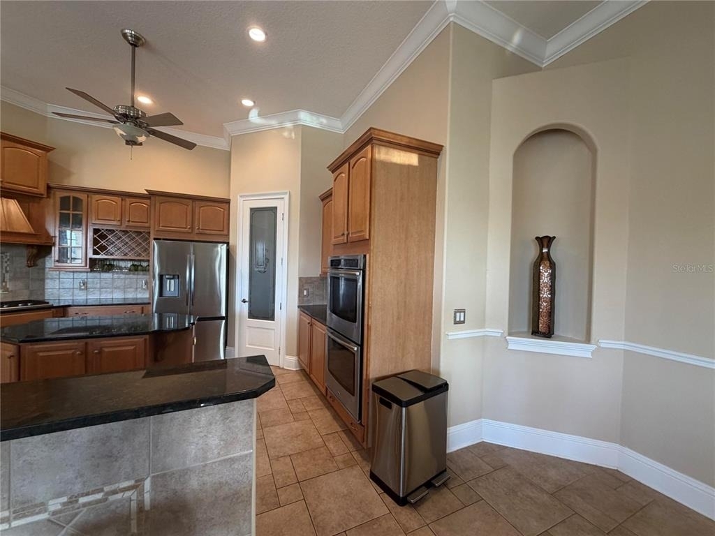 2120 Bunker View Court - Photo 11
