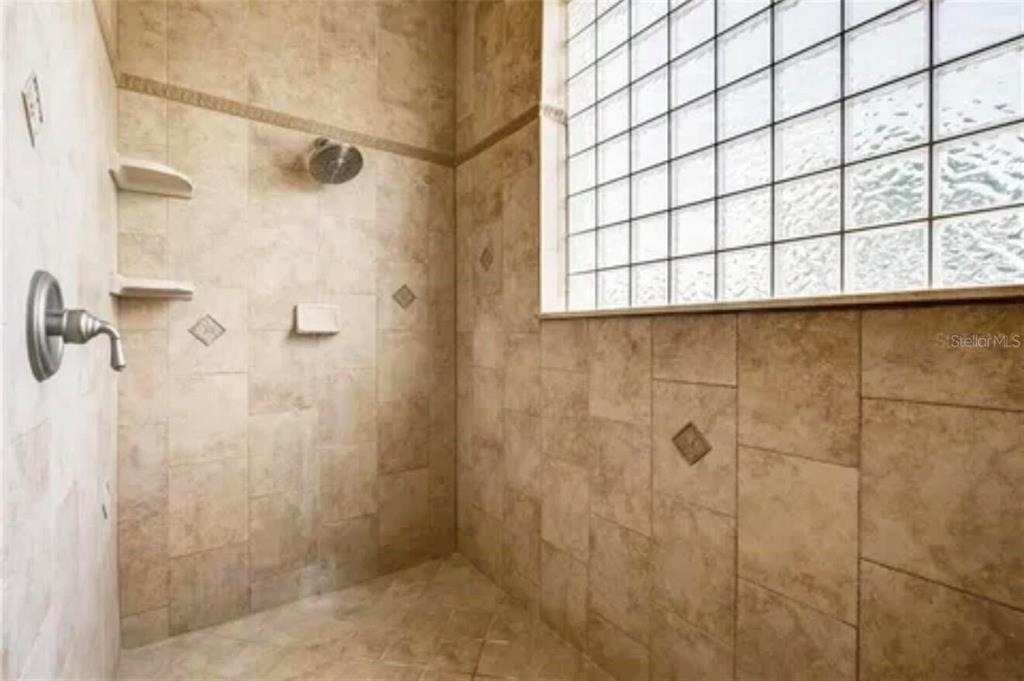 2120 Bunker View Court - Photo 38
