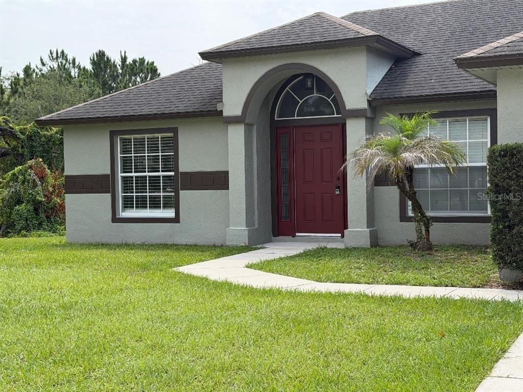 881 Hanford Drive - Photo 0