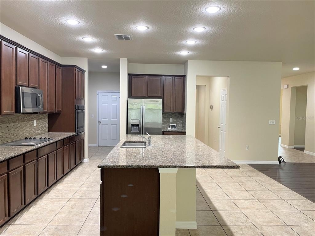 8415 Morehouse Drive - Photo 9