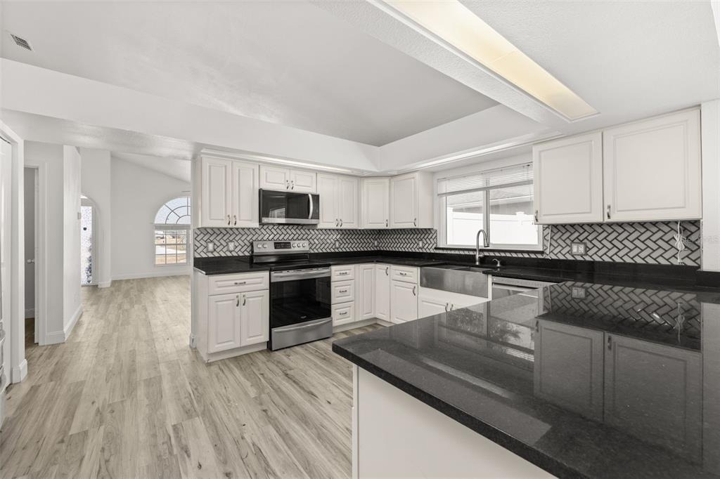 2218 Black Hawk Street - Photo 14