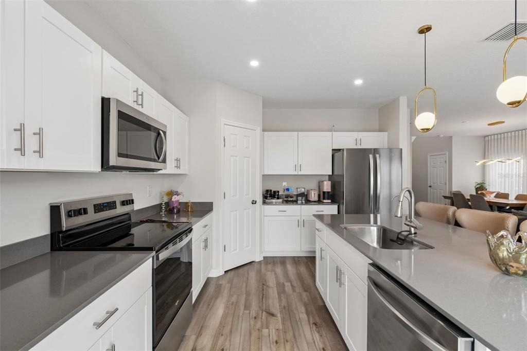 4023 Gardenia Ave - Photo 18