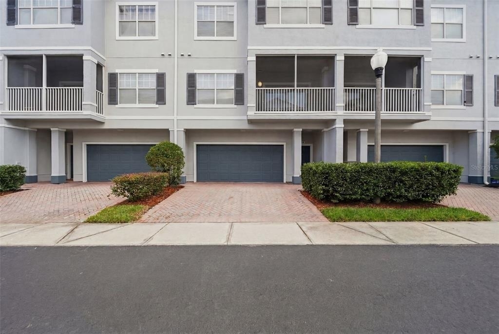 2532 Grand Central Parkway - Photo 1