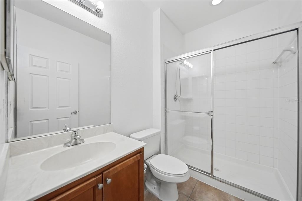 2532 Grand Central Parkway - Photo 27