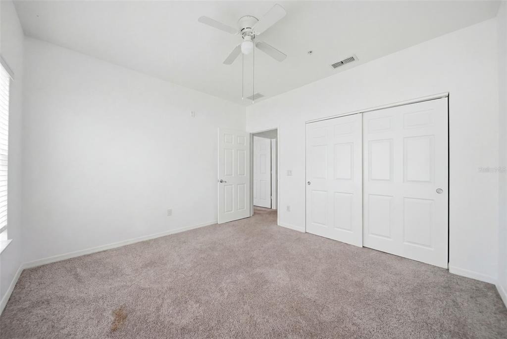 2532 Grand Central Parkway - Photo 25