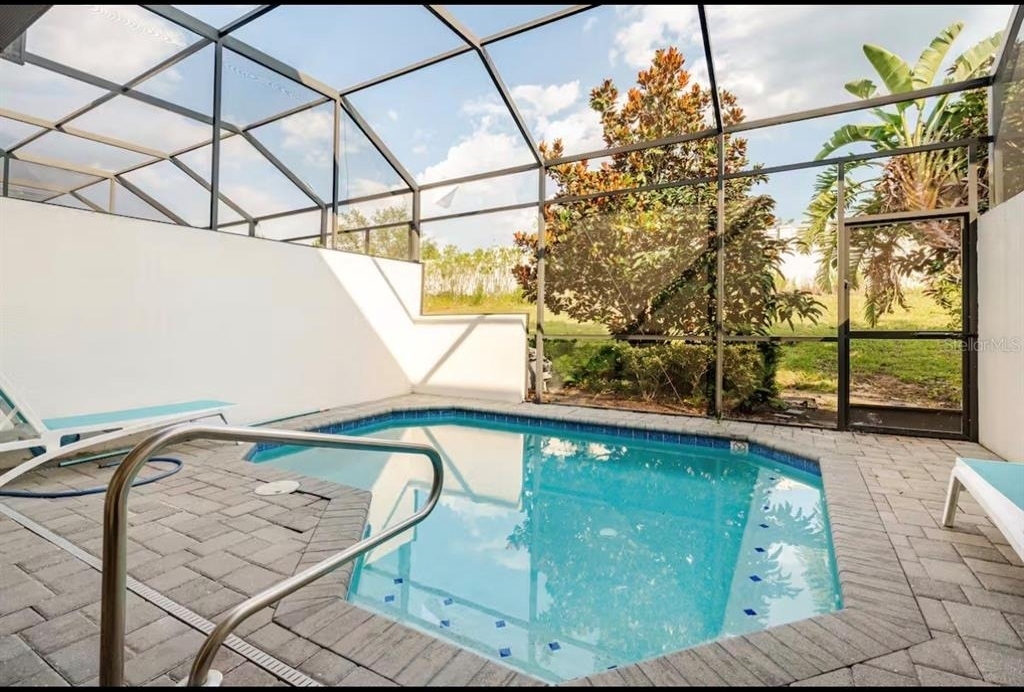 354 Captiva Drive - Photo 2