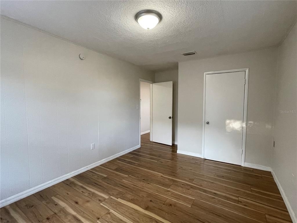 1208 Carlton Avenue - Photo 11