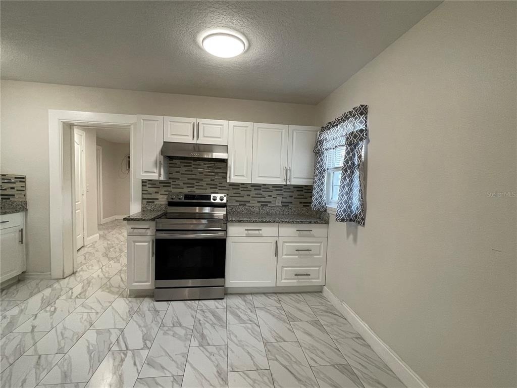 1208 Carlton Avenue - Photo 7