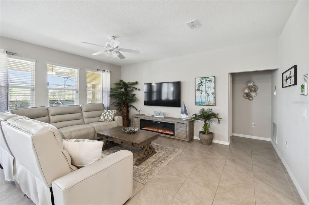7704 Oakmoss Loop - Photo 51