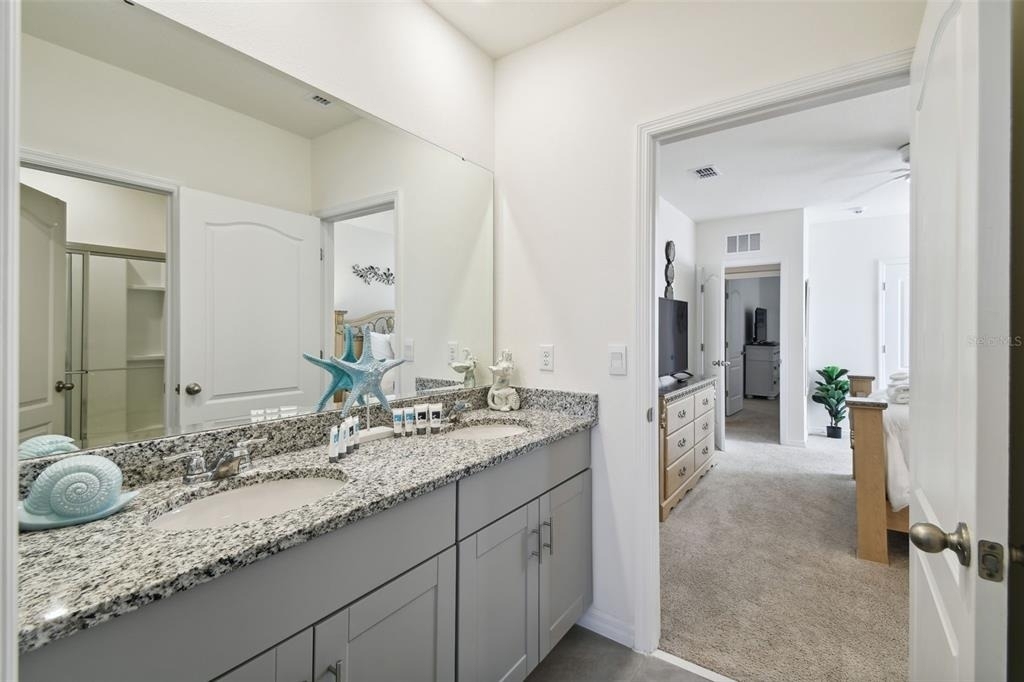 7704 Oakmoss Loop - Photo 8